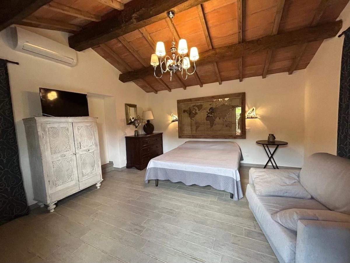 Agriturismo La Fontaccia Montiano  Exterior photo